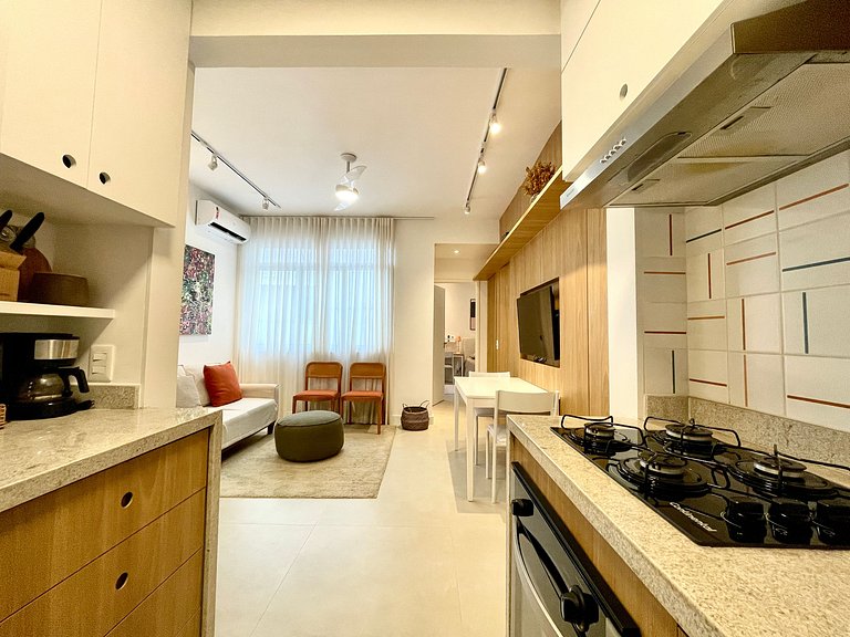 Modern and charming next to Ipanema beach!