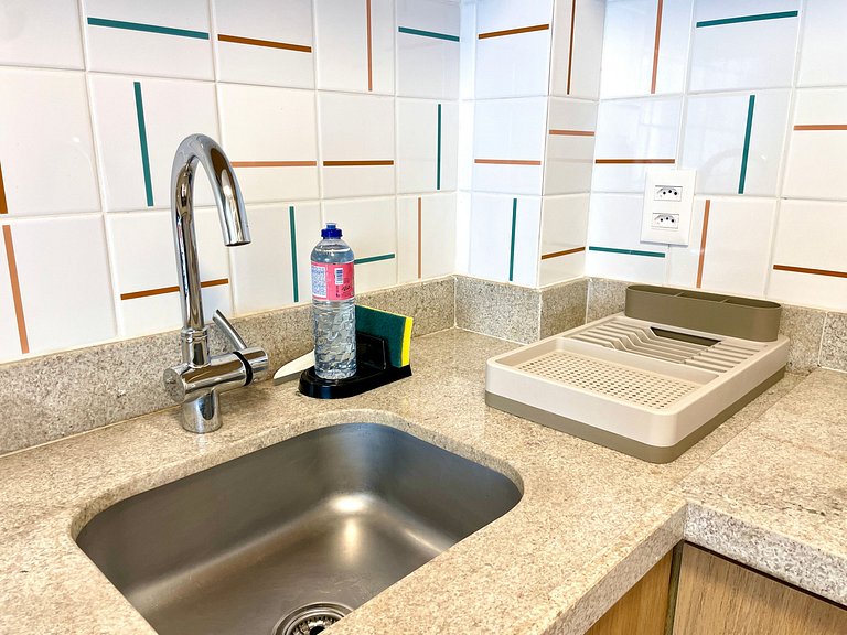 Modern and charming next to Ipanema beach!