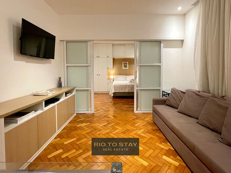 Renovated and charming close to Ipanema beach!