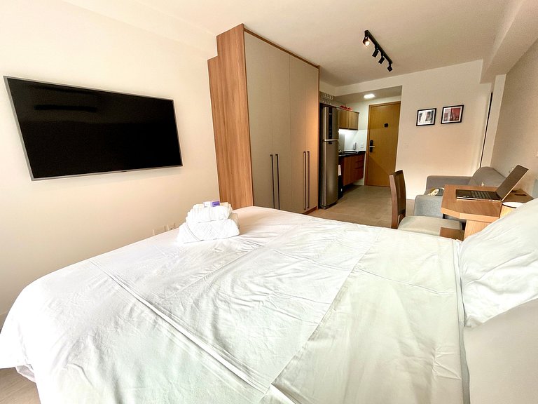 Studio Leblon - Reformado, com piscina e academia