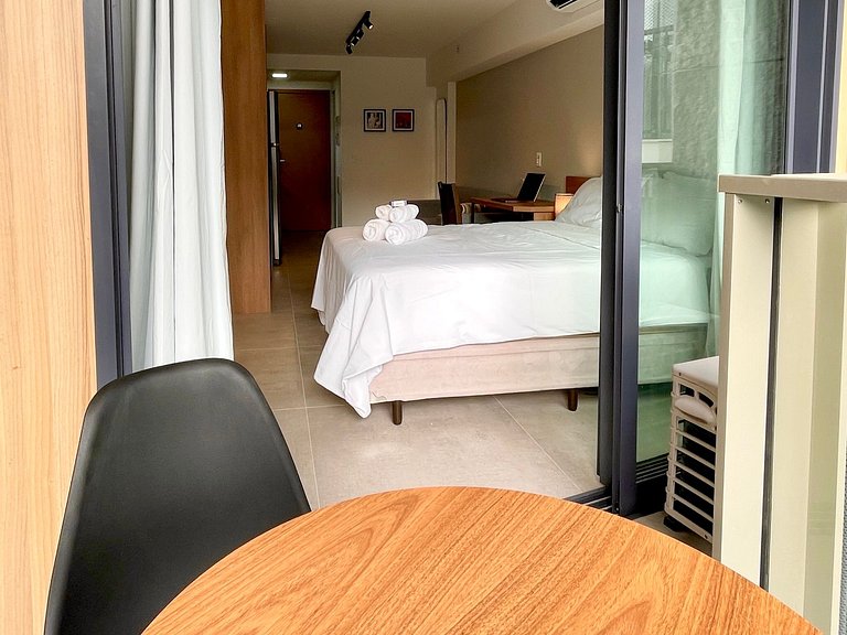 Studio Leblon - Reformado, com piscina e academia
