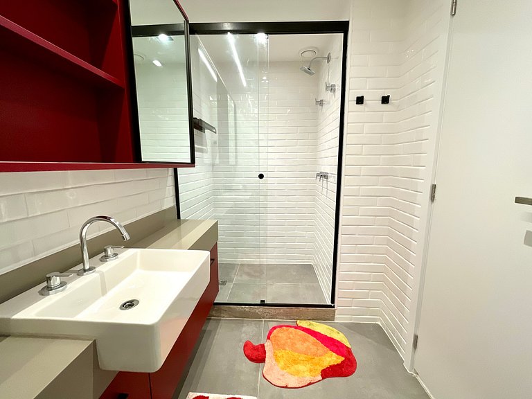 Modern penthouse with terrace in Leblon