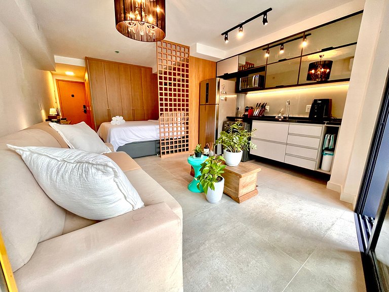 Studio Leblon - Modern with pool and gym.