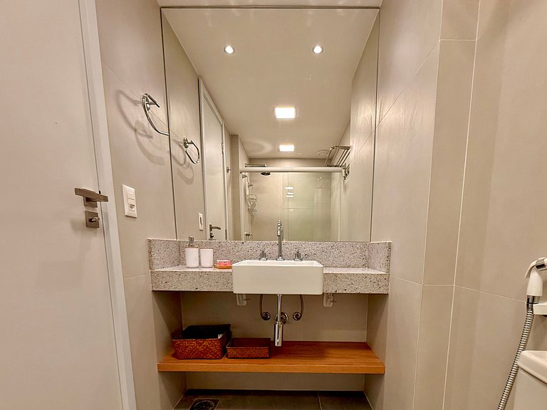 Studio Leblon - Moderno com piscina e academia