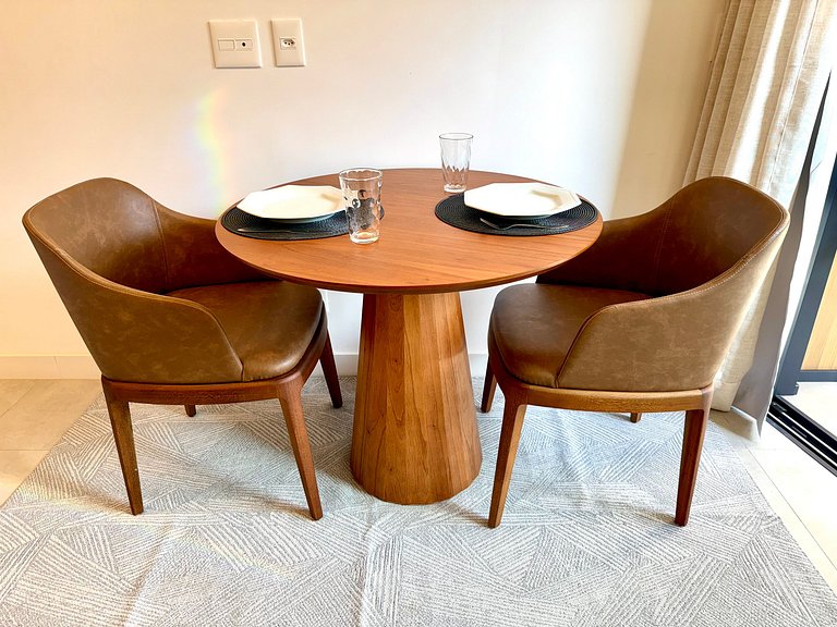 Studio Leblon - Modern with pool and gym.