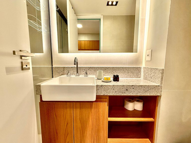 Studio Leblon - Novo, varanda, piscina e gym