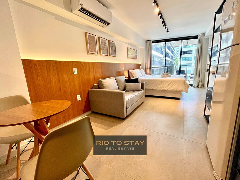 Studio Leblon - Modern with pool and gym.