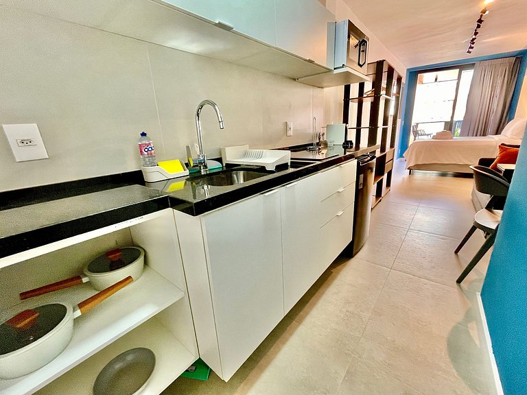 Studio Leblon - Novo, varanda, piscina e gym.