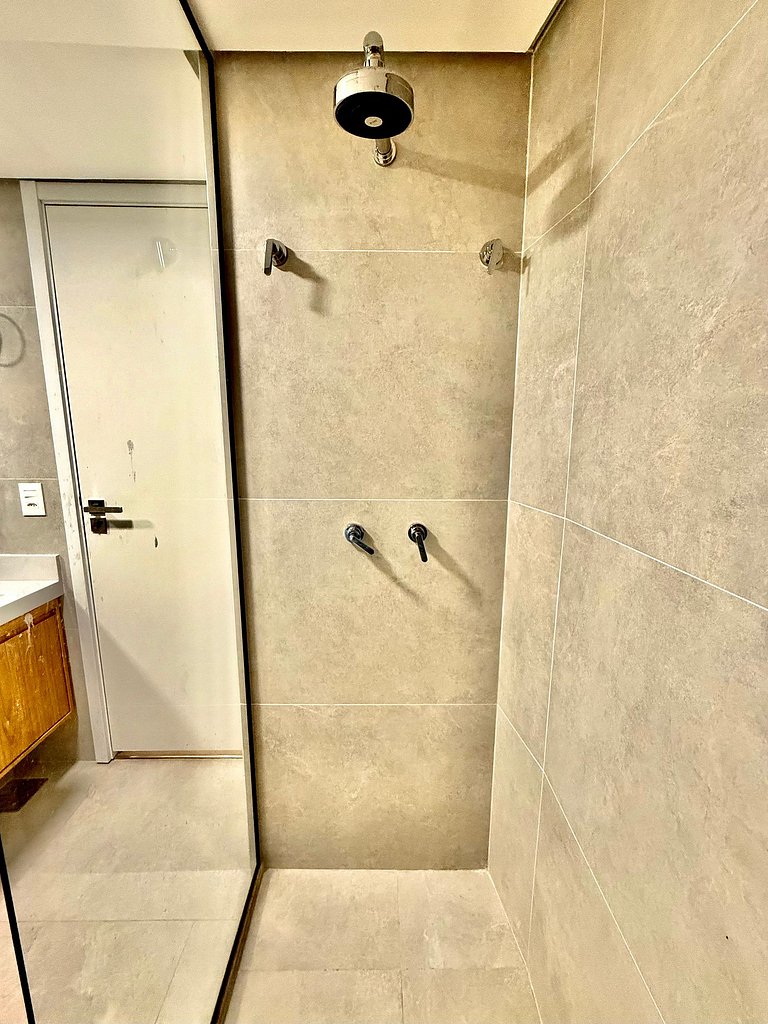 Studio Leblon - Luxo e estilo com piscina e gym
