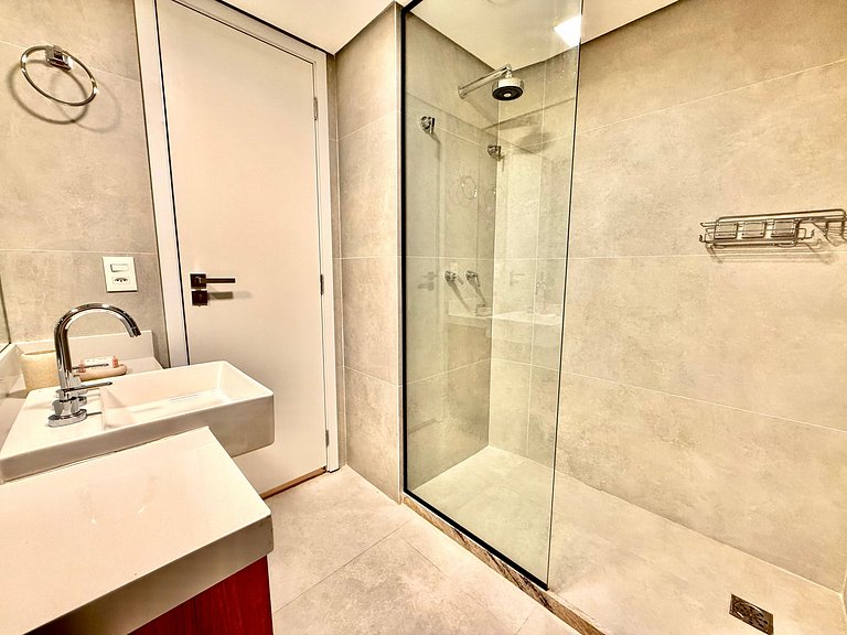 Studio Leblon - Luxo e estilo com piscina e gym