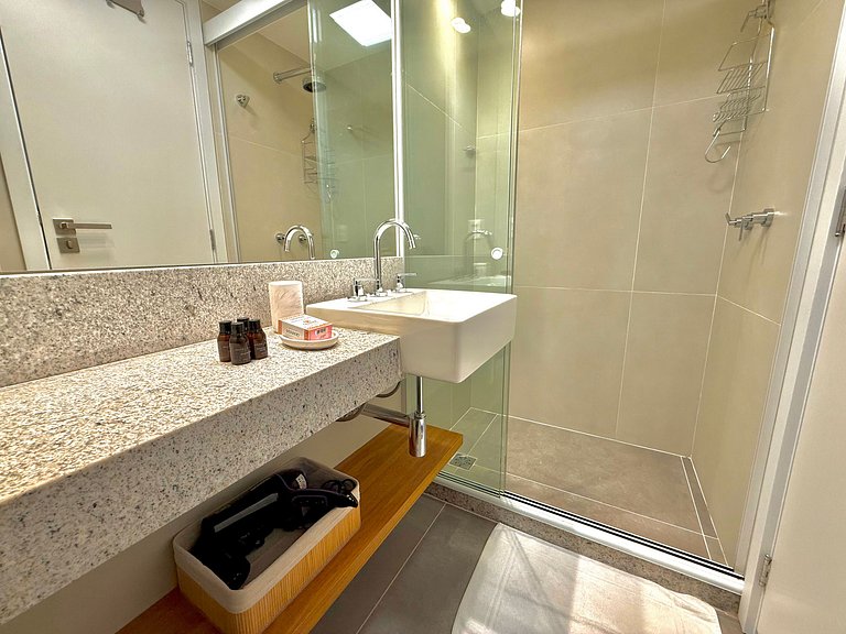 Studio Leblon - Vista Cristo, novo, piscina e gym