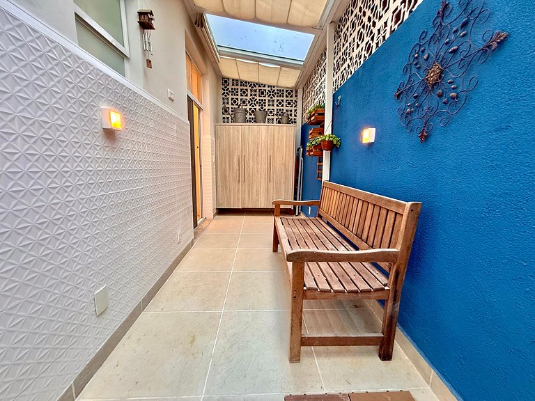 Charmoso com terraço a 5 minutos da praia - Leblon