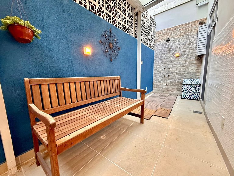 Charmoso com terraço a 5 minutos da praia - Leblon