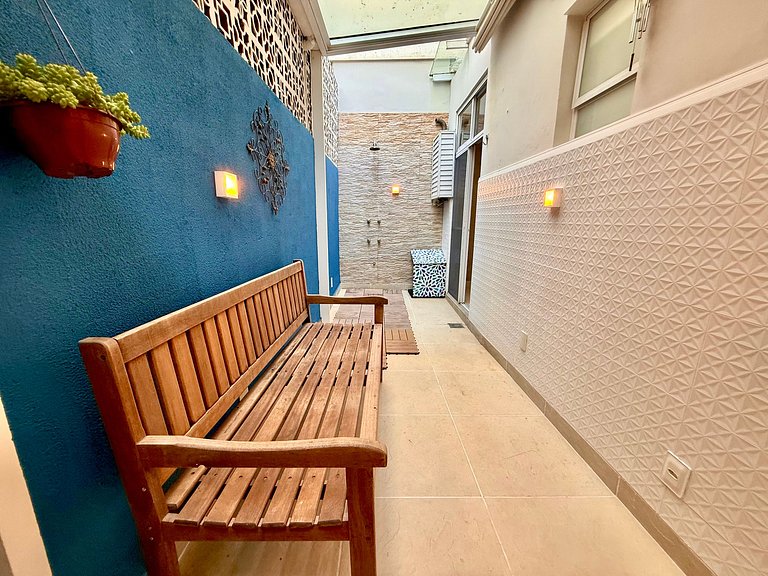 Charmoso com terraço a 5 minutos da praia - Leblon