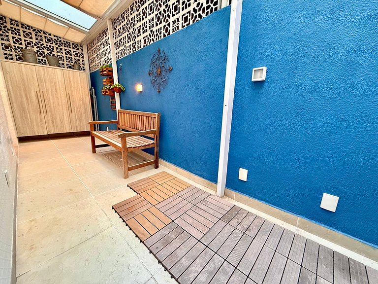 Charmoso com terraço a 5 minutos da praia - Leblon