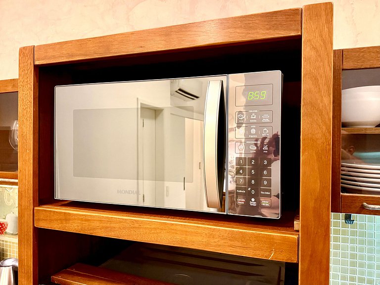 Charmoso com terraço a 5 minutos da praia - Leblon