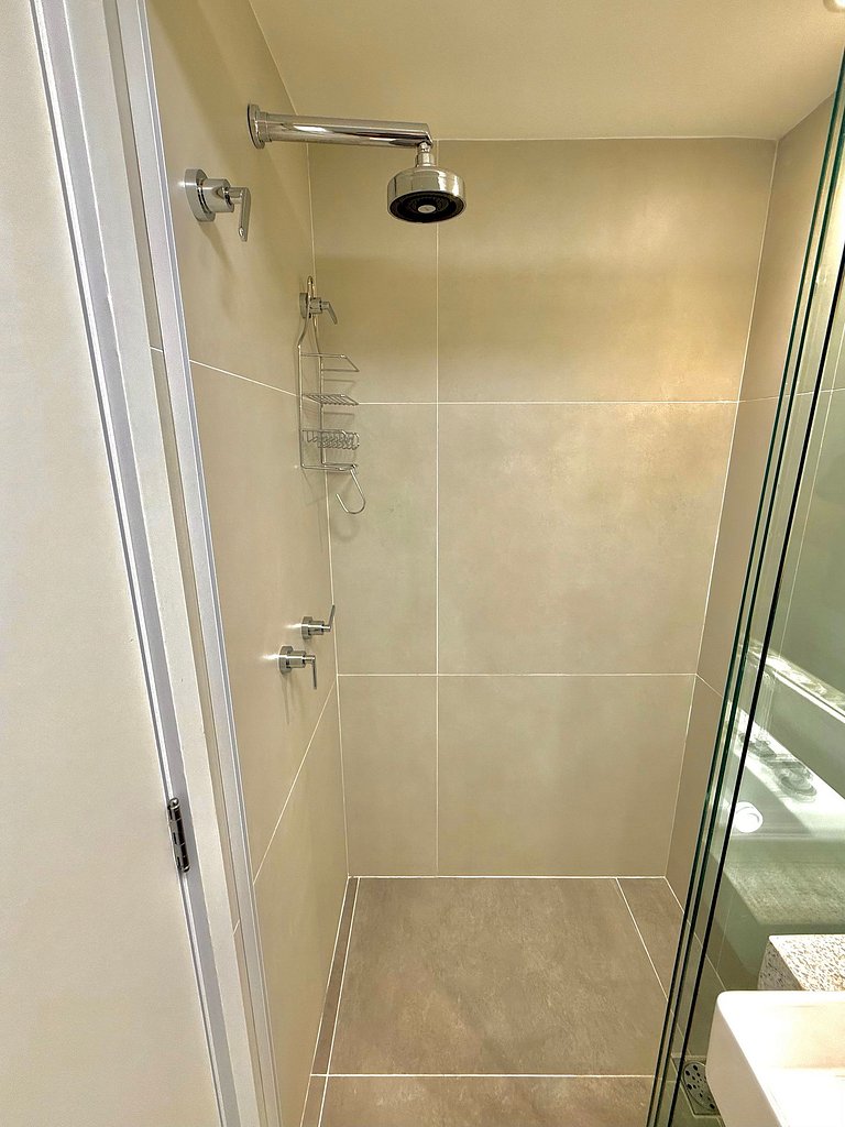 Studio Leblon - Novo, varanda, piscina e gym