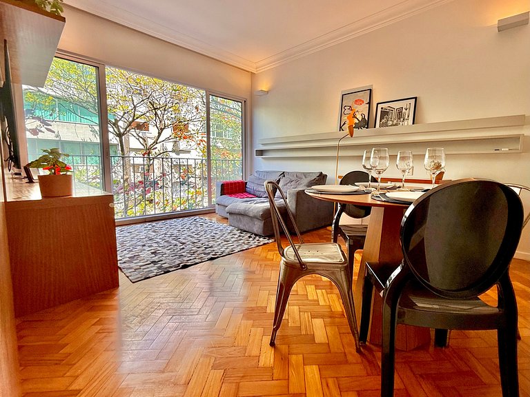 O mais charmoso de Ipanema a 3 min da praia.