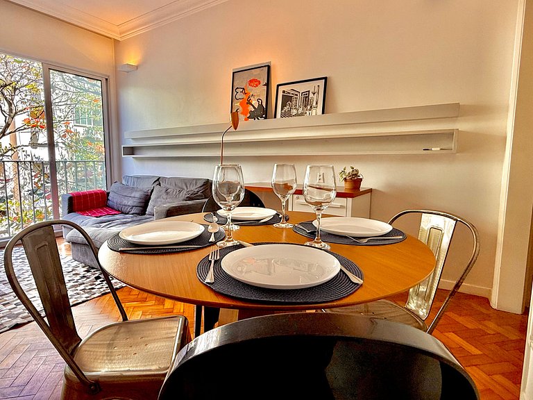 O mais charmoso de Ipanema a 3 min da praia.