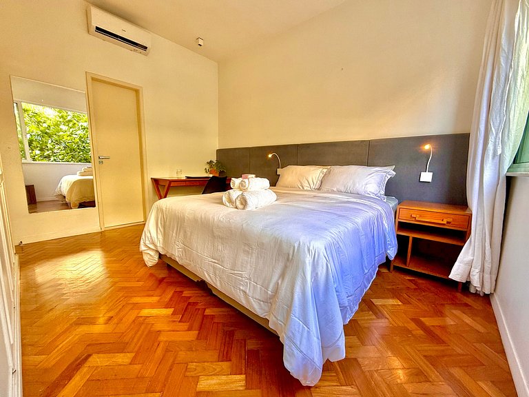 O mais charmoso de Ipanema a 3 min da praia.