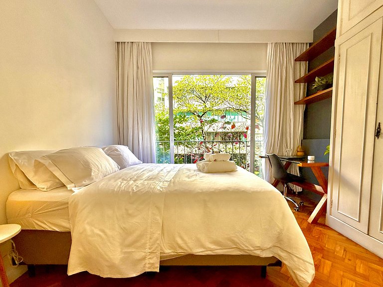 O mais charmoso de Ipanema a 3 min da praia.