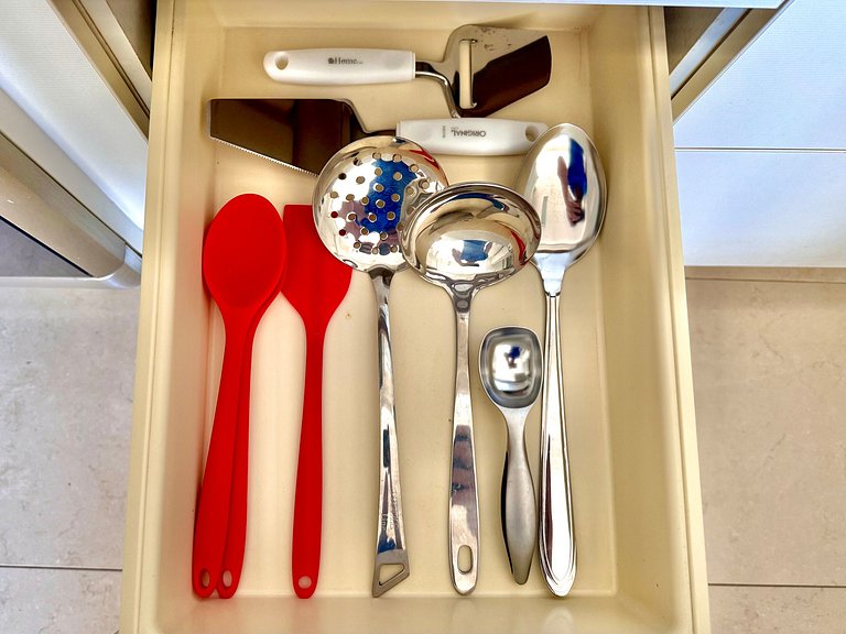 Vista mar e ao lado da praia de Ipanema.