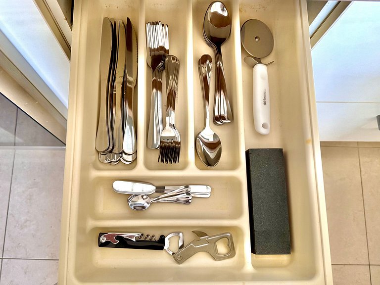 Vista mar e ao lado da praia de Ipanema.