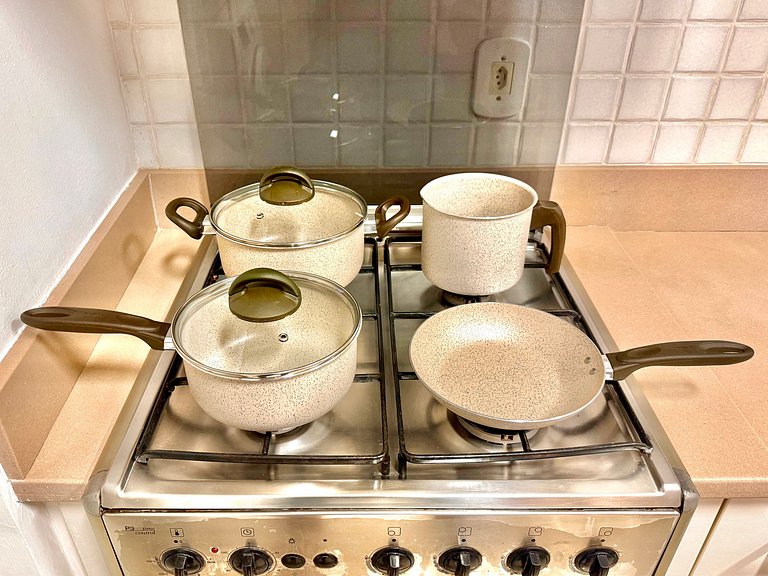 Vista mar e ao lado da praia de Ipanema.