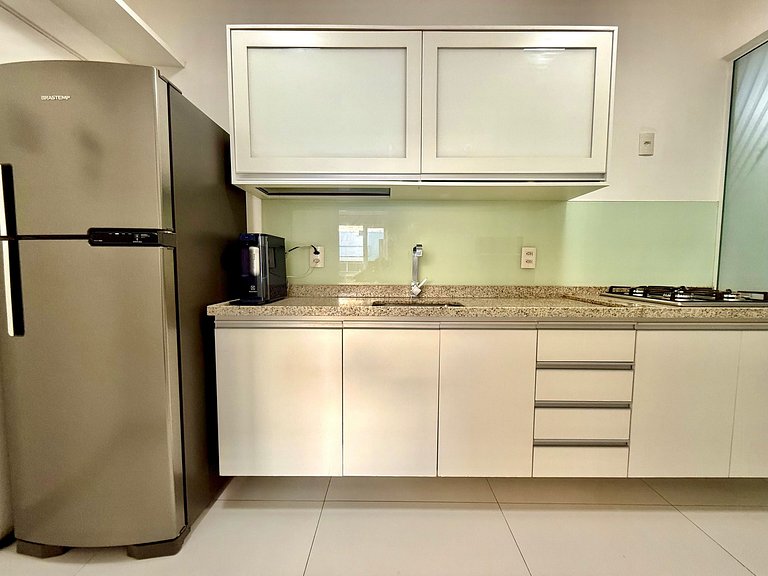 Recepção 24h, internet veloz e reservado - Ipanema