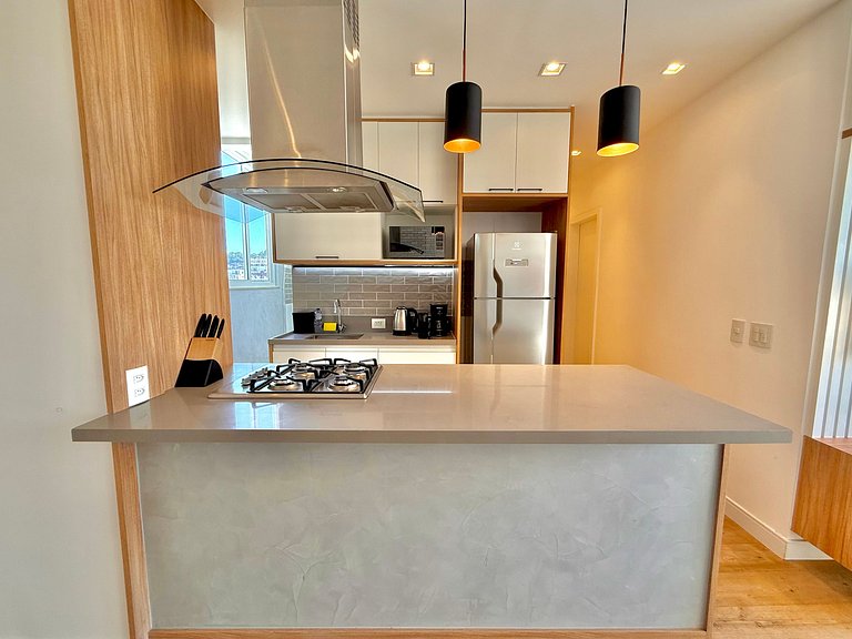 Wi-Fi rápido, recepção 24h e garagem - Leblon