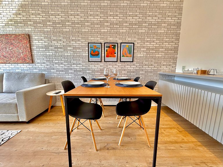 Wi-Fi rápido, recepção 24h e garagem - Leblon