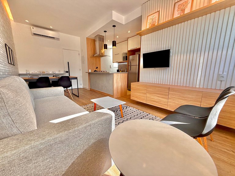 Wi-Fi rápido, recepção 24h e garagem - Leblon