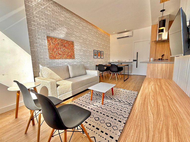 Wi-Fi rápido, recepção 24h e garagem - Leblon