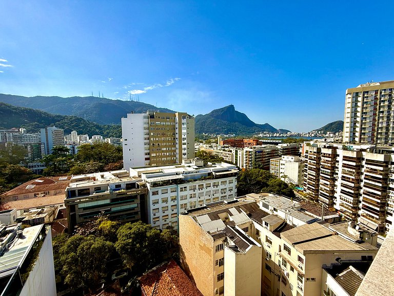 Wi-Fi rápido, recepção 24h e garagem - Leblon