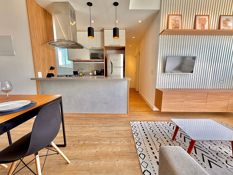 Wi-Fi rápido, recepção 24h e garagem - Leblon