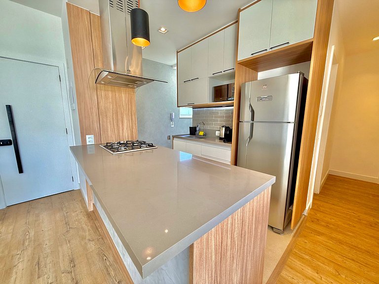 Wi-Fi rápido, recepção 24h e garagem - Leblon