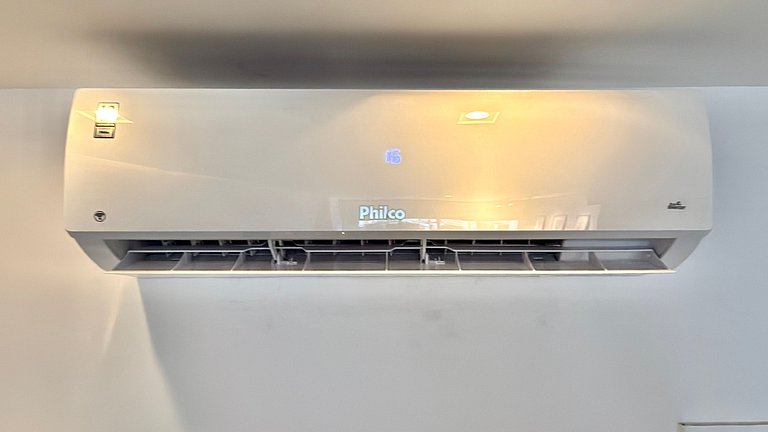 Wi-Fi rápido, recepção 24h e garagem - Leblon