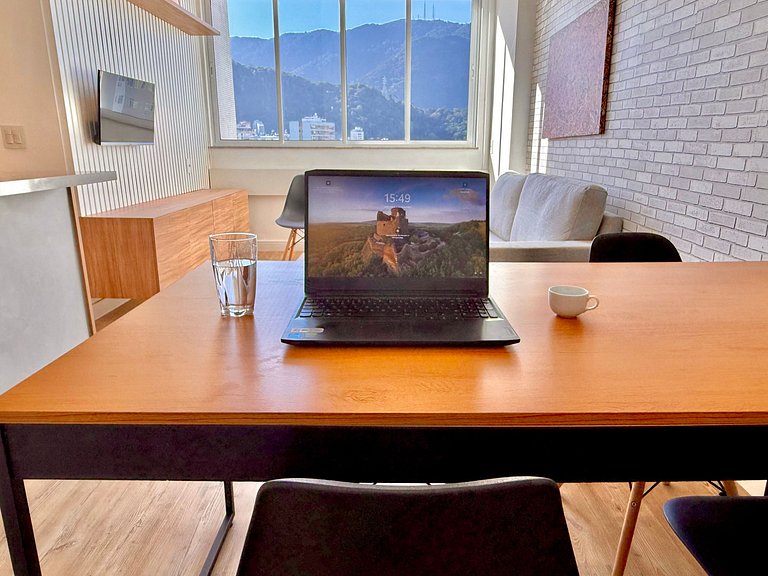 Wi-Fi rápido, recepção 24h e garagem - Leblon