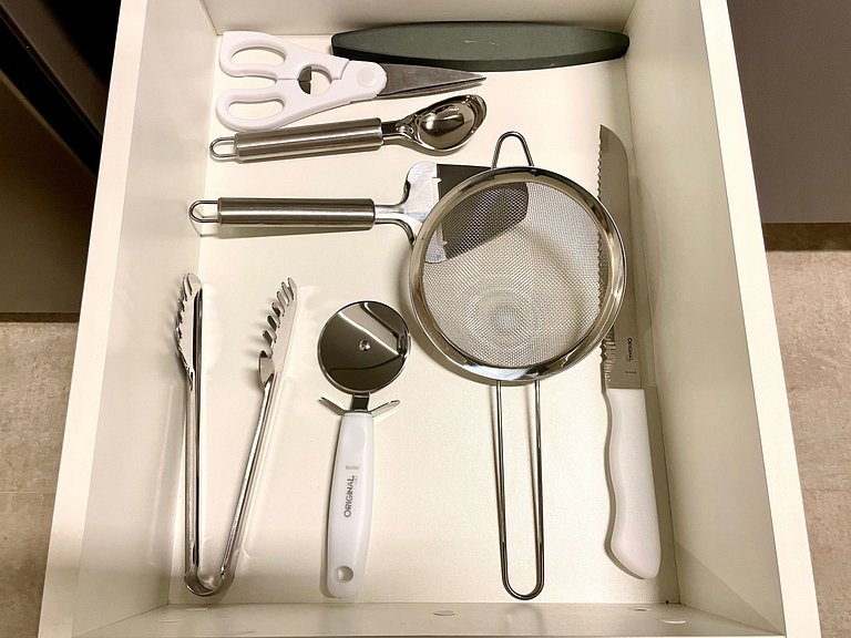 Wi-Fi rápido, recepção 24h e garagem - Leblon