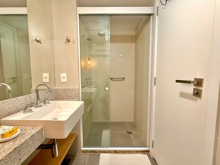 Studio Leblon - Vista Cristo, novo, piscina e gym