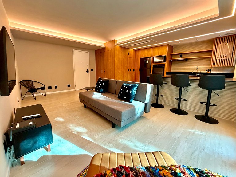 Wi-Fi rápido, recepção 24h e garagem - Leblon