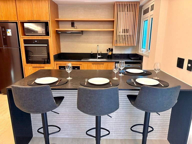 Wi-Fi rápido, recepção 24h e garagem - Leblon