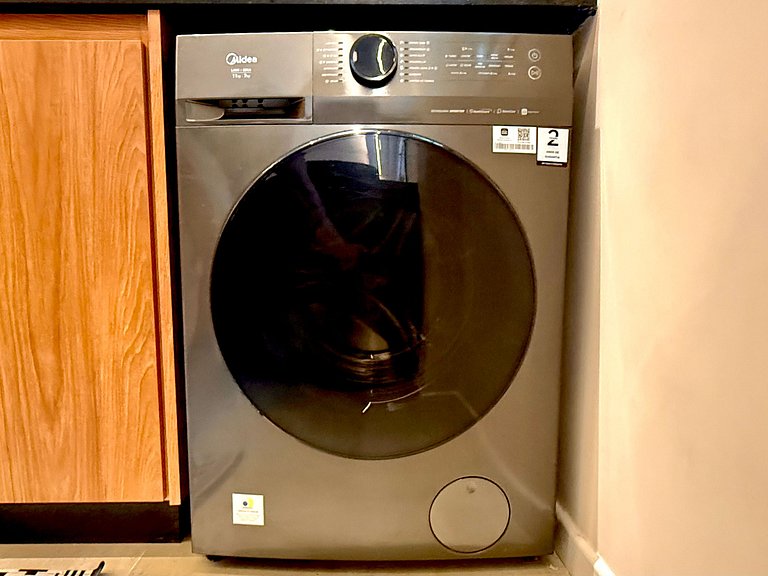 Wi-Fi rápido, recepção 24h e garagem - Leblon