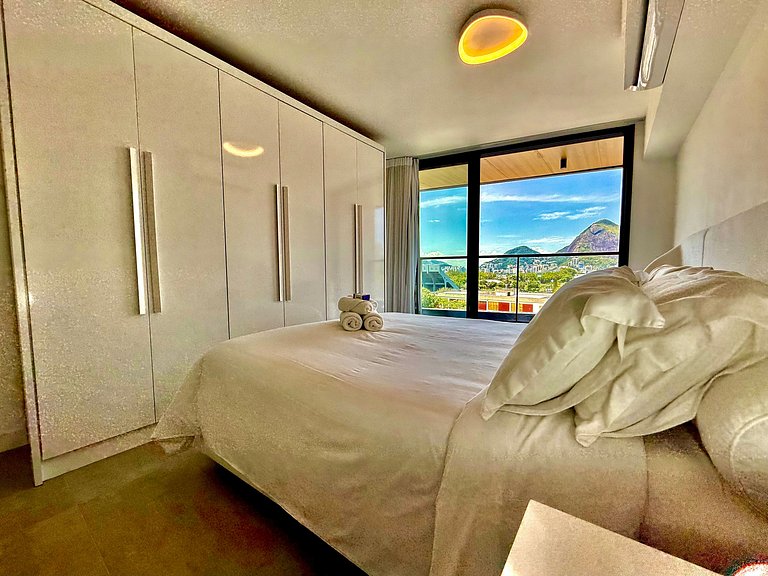 Piscina privativa, Vista Cristo e recepção 24h