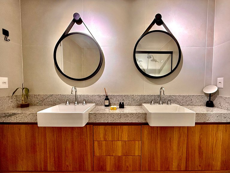 Piscina privativa, Vista Cristo e recepção 24h