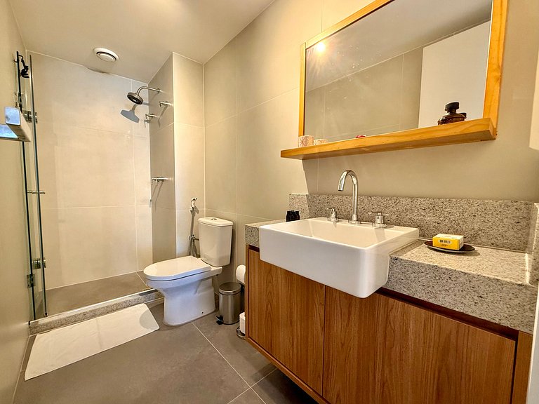 Piscina privativa, Vista Cristo e recepção 24h