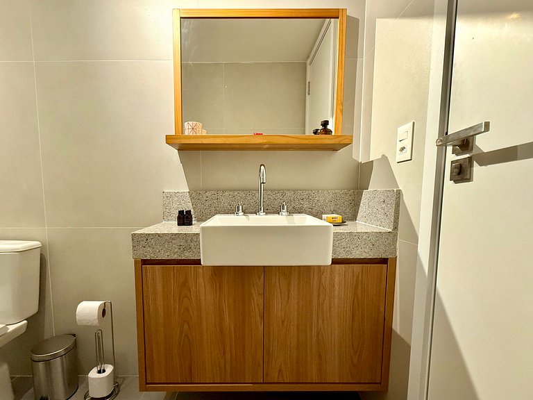 Piscina privativa, Vista Cristo e recepção 24h