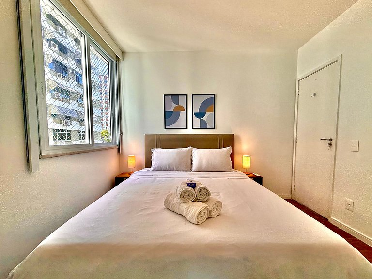 3 quartos, recepção 24h e garagem - Leblon