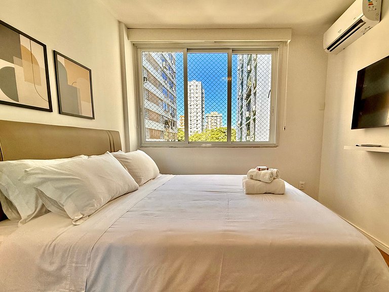 3 quartos, recepção 24h e garagem - Leblon