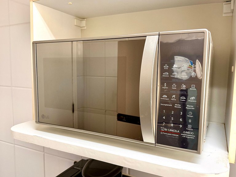 3 quartos, recepção 24h e garagem - Leblon